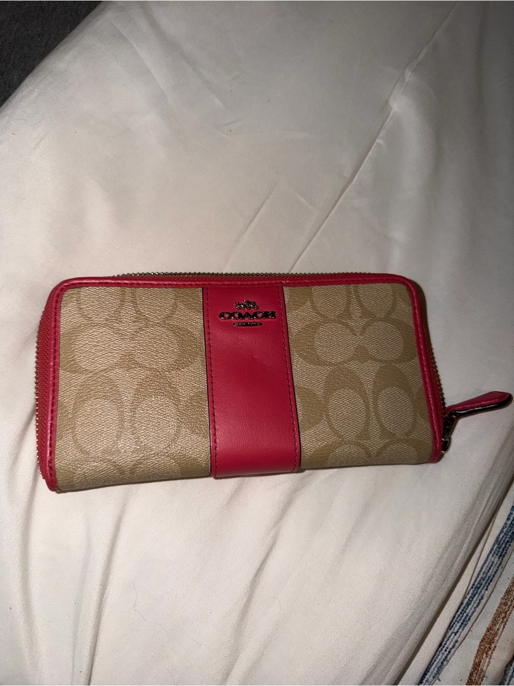Coach Khaki Signature Zip Wallet with Pink Trim